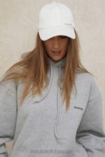 アクセサリー House of CB デボン オフホワイト バックル バック ベースボール キャップ 0N8J1062 - Image 2