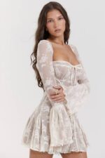 衣類 House of CB アナリッサ ヴィンテージ クリーム レース コルセット ドレス 0N8J170 - Image 16
