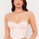 衣類 House of CB ウィローベビーピンクシフォンギャザーバストクロップドコルセット 0N8J81