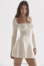 衣類 House of CB カプリス クリーム 可憐なニット ミニドレス 0N8J298 - Image 16