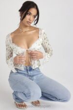 衣類 House of CB クラリッサ ガーデン プリント レース トリム トップ 0N8J717 - Image 9