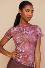 衣類 House of CB クローディ パープル スワール アシンメトリー T シャツ 0N8J750 - Image 3