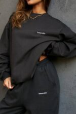 衣類 House of CB トミー チャコール オーバーサイズ クルーネック スウェットシャツ 0N8J801 - Image 14
