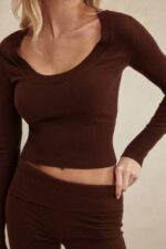 衣類 House of CB ラケル チョコレート カシミア ブレンド スクープ ネック トップ 0N8J653 - Image 9