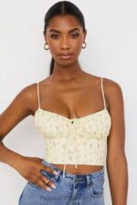 衣類 House of CB リリベス レモン ディッシー フローラル ギャザー ビスチェ トップ 0N8J88 - Image 8
