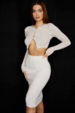 衣類 House of CB ルリー オートミール ふわふわニット クロップド カーディガン 0N8J733 - Image 12