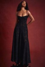 衣類 House of CB Seren ブラックフローラルレースバックマキシドレス 0N8J126 - Image 13