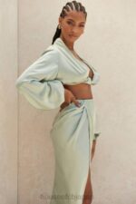 衣類 House of CB tosca sage シルキーサテン プランジ ブルゾン トップ 0N8J807 - Image 14